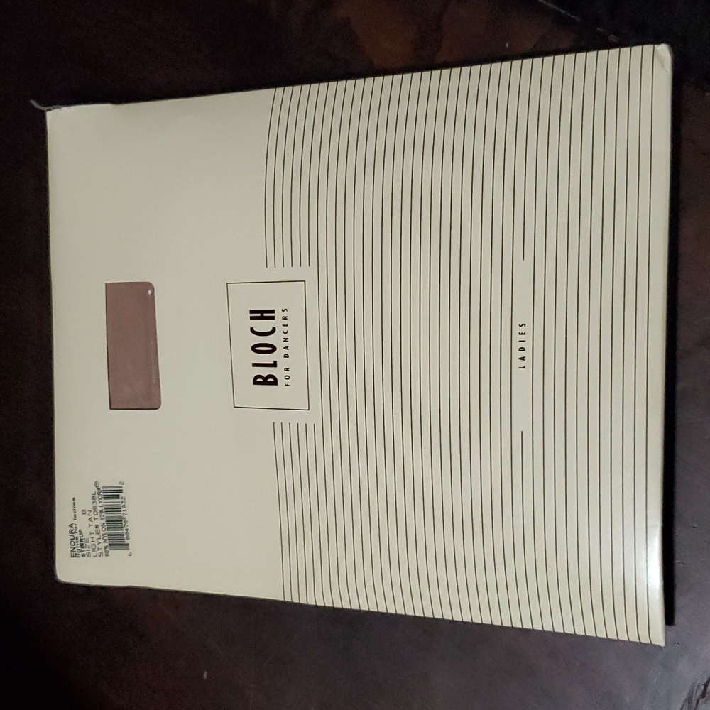 Bloch Light Tan Stirrup Tight